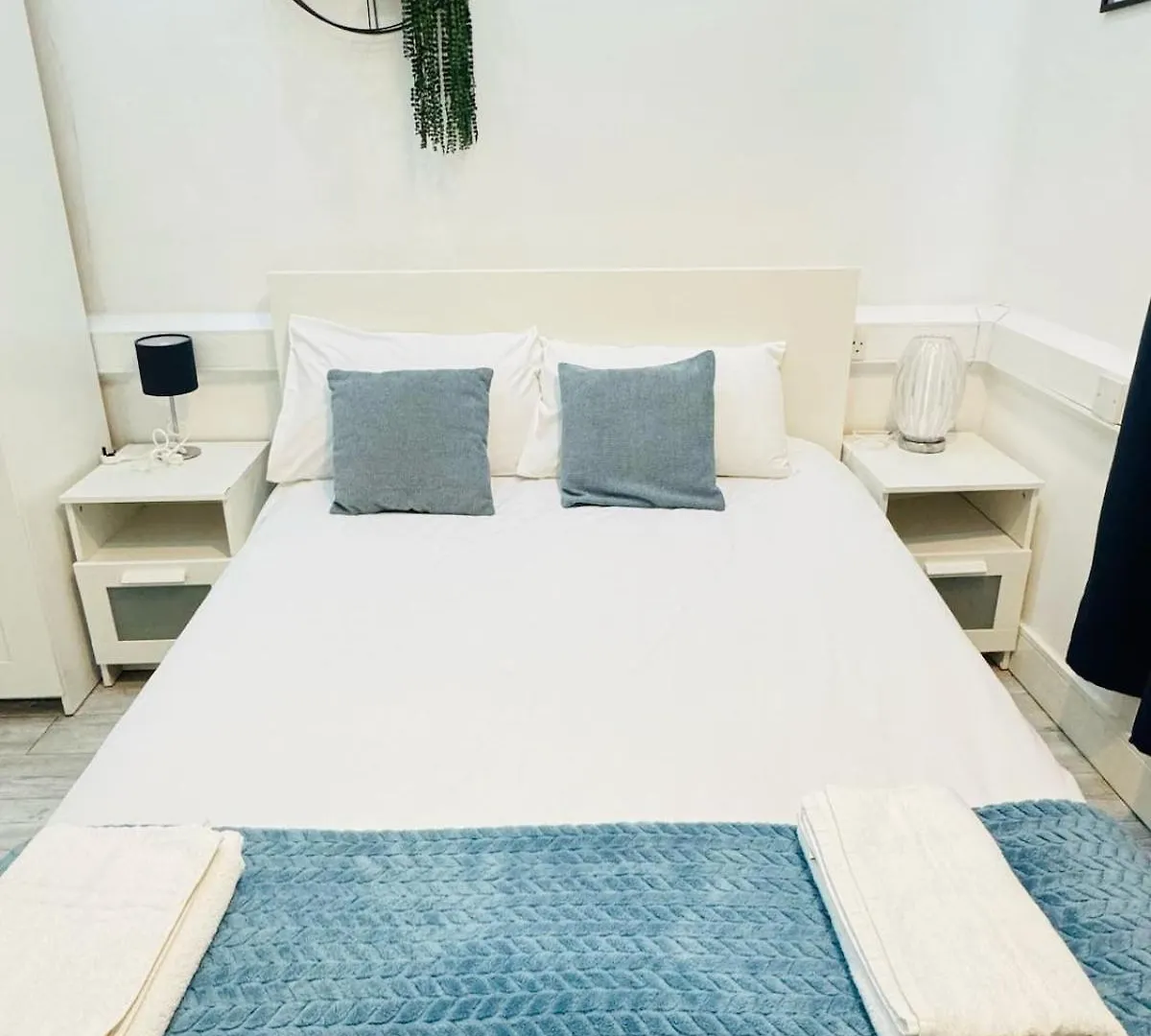 Stunning One Bedroom Flat In A Good Location London Apartment